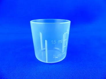 Messbecher mit 20ml Volumen für das einfache Dosieren von Mineralsalzen in der Aquaristik